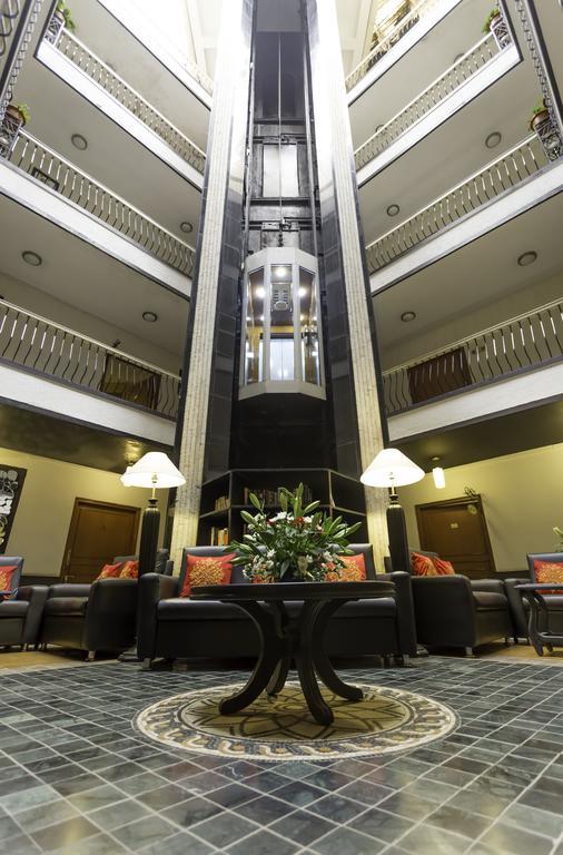 Hm Suites & Studios Bangalore Luaran gambar