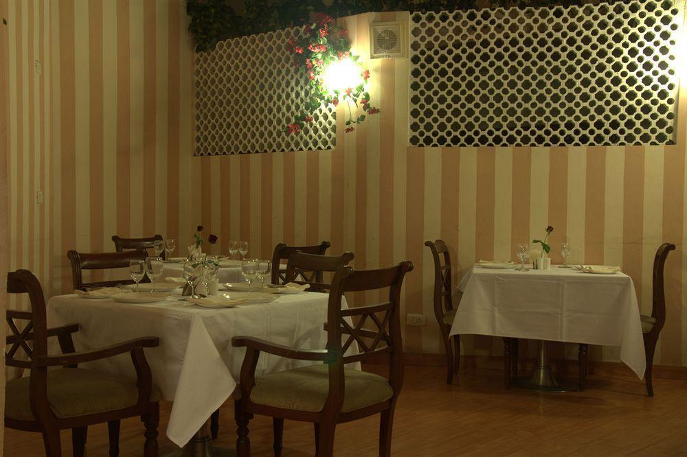 Hm Suites & Studios Bangalore Luaran gambar